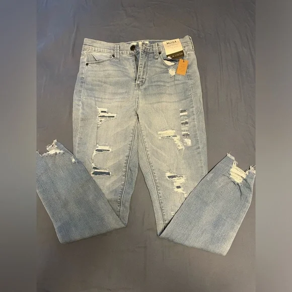 Mudd High Rise Ankle Jean - Picture 2 of 3